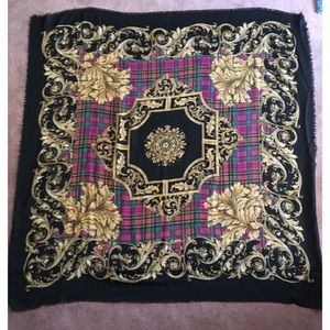 Vintage Floral Wrap Scarf